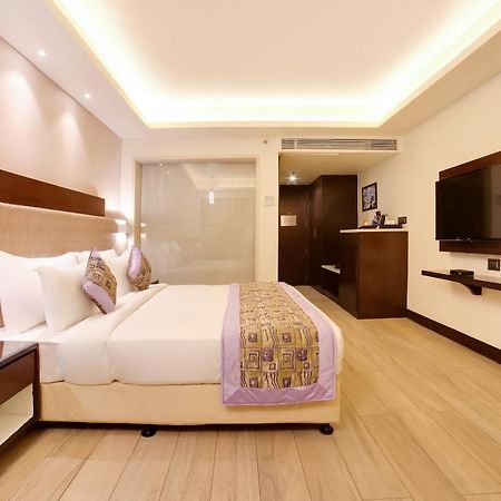 Hotel White Rose Igi Airport New Delhi Exterior photo